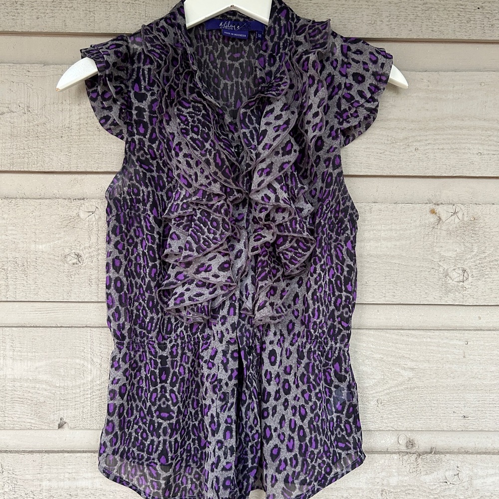 Miley Cyrus Max Azria Ruffle Button Up Top